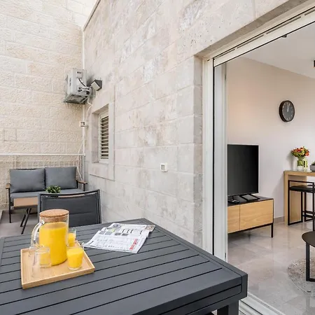 Sea U Jerusalem Mahane Yehuda Apartment Hotel Exterior photo