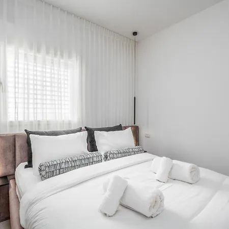 Sea U Jerusalem Mahane Yehuda Apartment Hotel Exterior photo