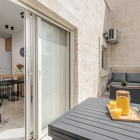 Sea U Jerusalem Mahane Yehuda Apartment Hotel Exterior photo