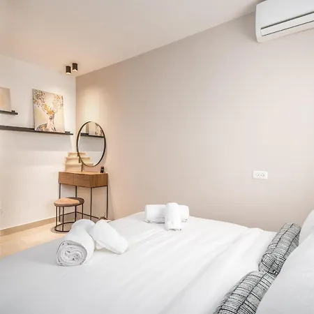 Sea U Jerusalem Mahane Yehuda Apartment Hotel Exterior photo