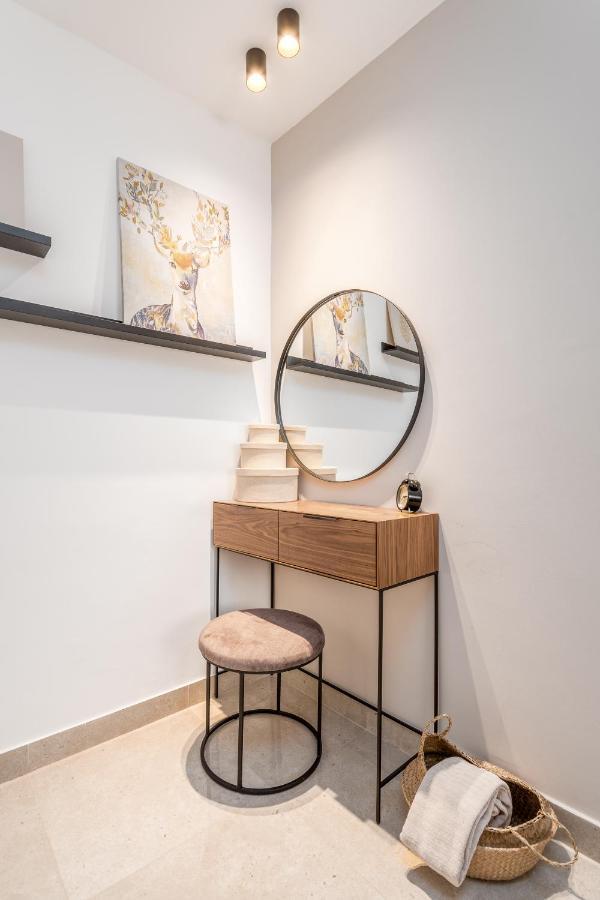 Sea U Mahane Yehuda Apartment