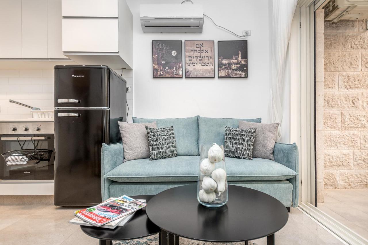 Sea U Mahane Yehuda Apartment Jerusalem