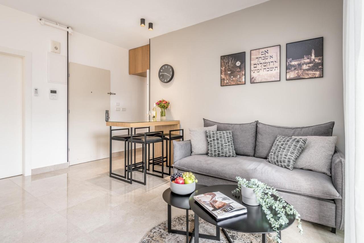 Sea U Mahane Yehuda Apartment